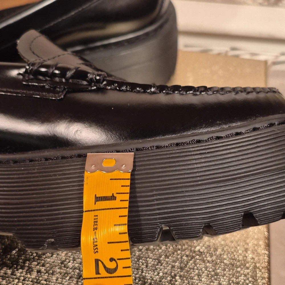 G.H. Bass Whitney Platform Penny Loafer - Picture 10 of 12